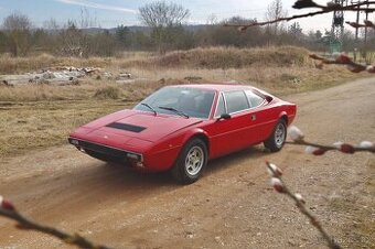 1975 Ferrari 308 gt4 Dino