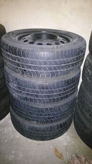 5,5Jx15 ET46  4x114,3  s pneu 195/60 R15