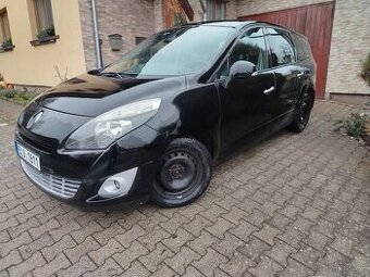 Renault Grand Scénic 1.9 TDCI 96 KW