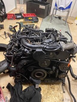 Motor 3.0 TDi 165kw Audi A6 C6 BMK - 1