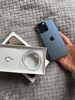 Apple iPhone 15 Pro Max – 256 GB – TOP stav