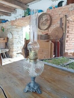 STAROŽITNÁ PETROLEJKA VE STYLU ART NOUVEAU, FRANCIE, 1900