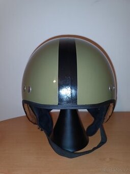 Stará přilba, helma - vojenská