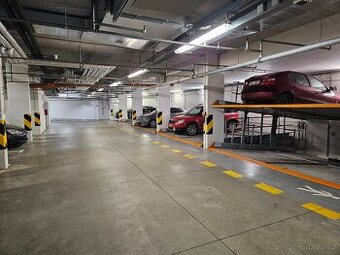 Prodej garážového stání 11 m² Lindleyova, Praha - Dejvice