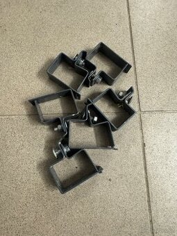 Prodám objímky na plot, 3D pole, sloupky