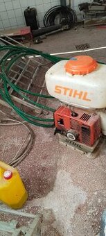 Motorový postřikovač stihl se 320