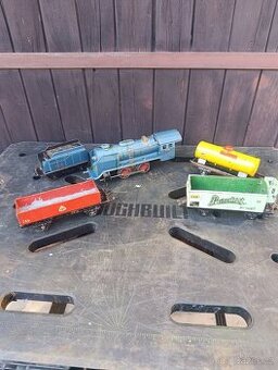 Plechový vláček merkur