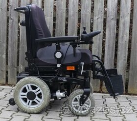 Elektrický invalidní vozík Meyra i-Chair.