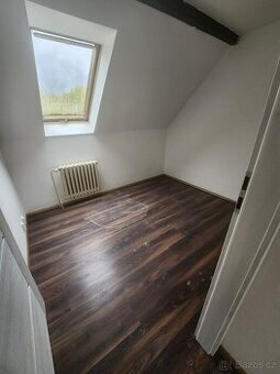 Pronájem bytu pokoje 9m²  Praha - Strašnice
