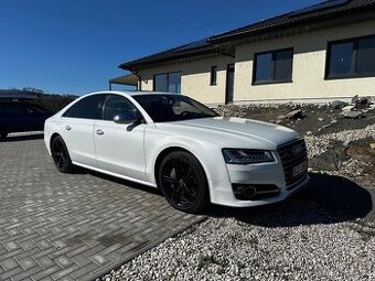 Audi S8, model 2015, zakázková výbava