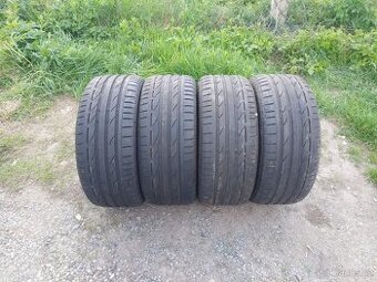 225/45R17 letní pneu