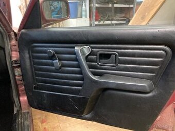 BMW E30 výplně dveří