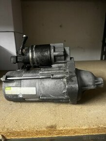 Startér M5 E60/61 M6 E63/64 V10 373Kw OEM 12417835737