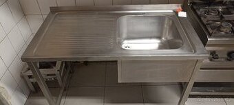 Nerezový pult 130 cm + dřez vpravo (130x70x92 (šxhxv)