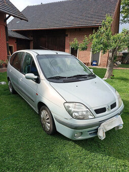 Renault Scénic 1.9 Dci 75 kW