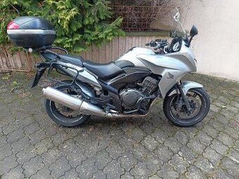 Honda cbf 1000