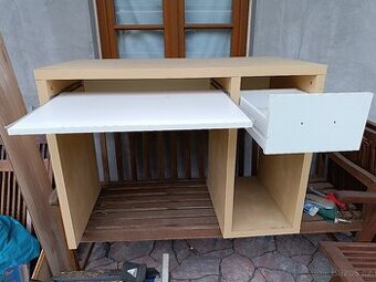 Psací nebo PC stolek IKEA