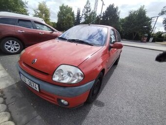 CLIO 1.4i AUTOMAT - pojízdné s vadou -čtěte celé