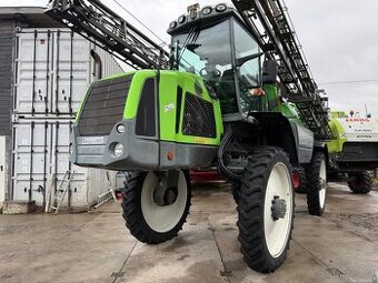 Samojízdný postřikovač Tecnoma Laser 4220, záběr 36 m, rok v
