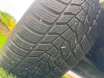 Zimní pneumatiky Hankook 235/50/19 6mm zvorek