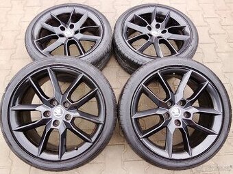 Originální kola Škoda Octavia II,III,RS R18 5x112 Gemini