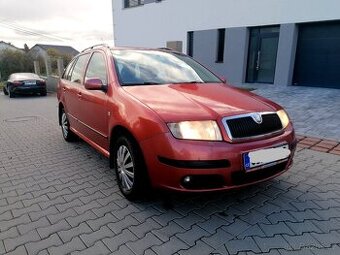 Prodám škoda fabia combi,1. 4,r.v2007,najeto poctivých230xx