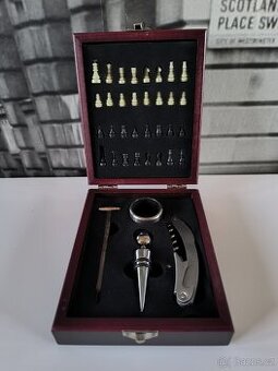 Šachy + sada na víno v dárkové krabičce - 1