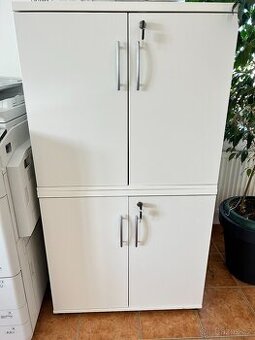 Uzamykatelné skříňky na šanony - 4 ks