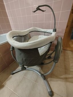 Houpátko pro miminko Graco