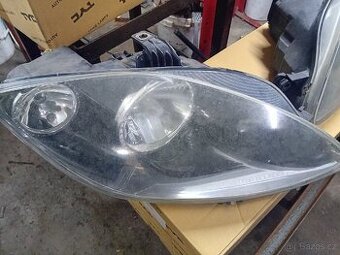 Prodám přední světla na Seat Leon