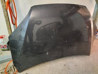 Ford Focus II kapota