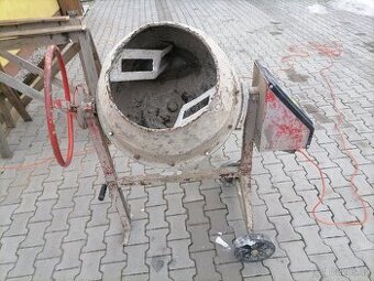 Míchačka na 220 v - 1