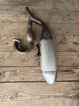 HGS výfuk se svodem