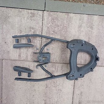 Držák topcase Kawasaki z1000sx