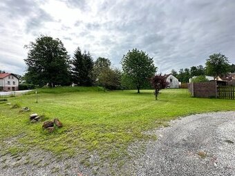 Stavební pozemek(849m²) v obci Lomnička u Plesné