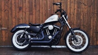 HARLEY-DAVIDSON XLH 883 R