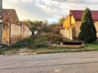 Stavební pozemek 1105m2 UH. BROD - HAVŘICE