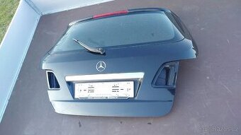 Mercedes W245 B180  - Dveře kufru černé