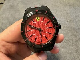 Hodinky Ferrari