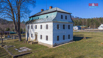 Prodej domu, 420 m², Radvanec