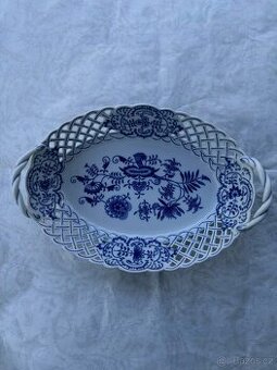Cibulový porcelán košík