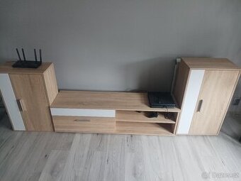 Stěna do obýváku