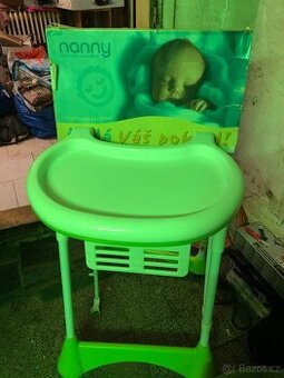 Jidelní stoleček a Monitor dechu