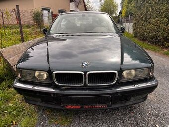 BMW 7 řady E38 8v