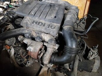Motor a převodovka 1.6HDI-80 kw - 1