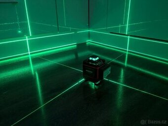 Samonivelační laser 4x360° 16 linií + DÁLKOVÉ OVLÁDÁNÍ