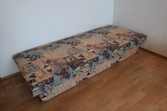 Jednolůžková postel s úložným prostorem za odvoz