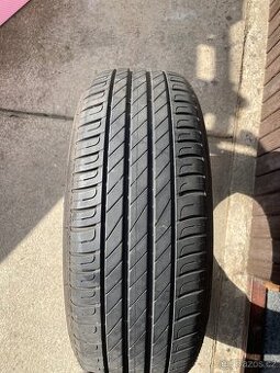 Letni pneu 185/60 R15 Kleber