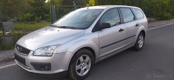 FORD FUCUS 1,6i74kw,rv5/2005,2MAJITEL, NAJETO88841km