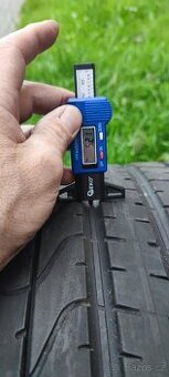LETNI 2x285/40 ZR21 PIRELLI ZERO (109Y).ZA 2 ks 1999kč kč